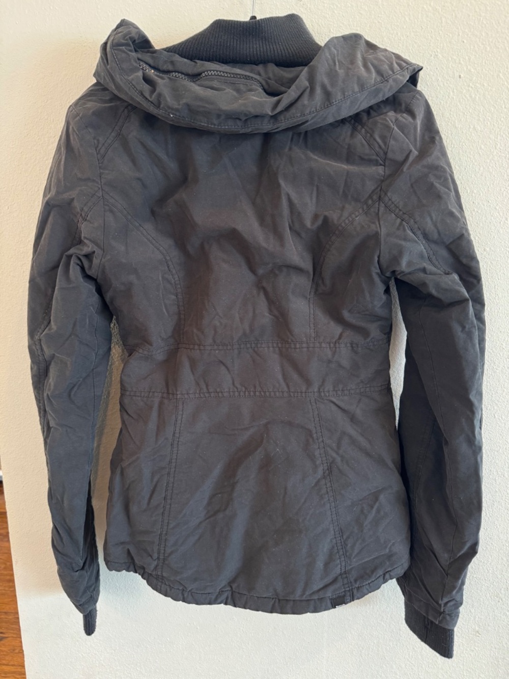 Bench Black Urbanwear Hooded Jacket Small - Picture 2 of 4